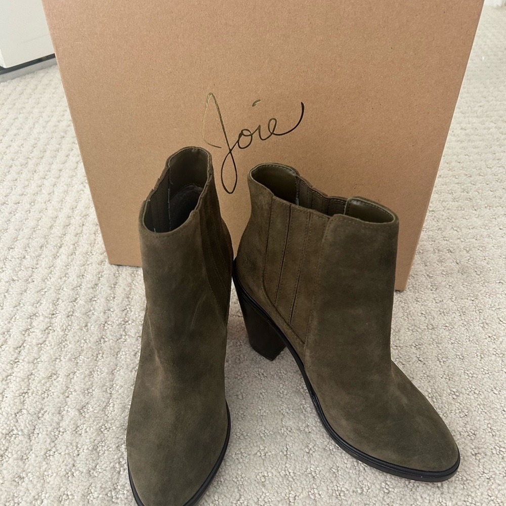 joie cloee deep olive suede size 6.5